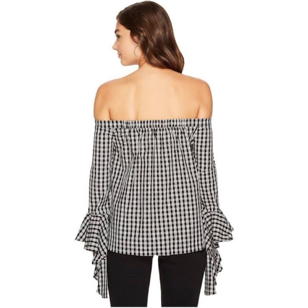 Gingham Print Ruffled Top - Picture 3 of 6